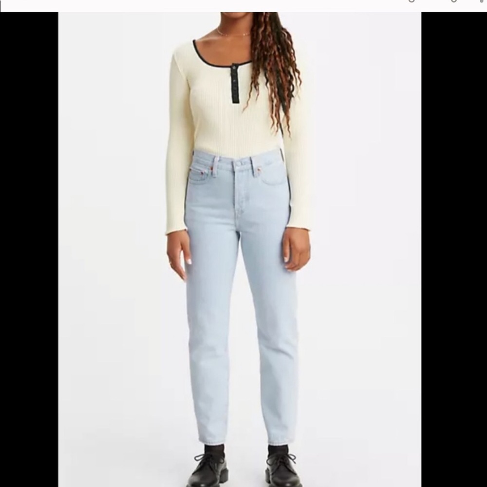 NWT Levi’s Wedgie High Rise Ankle Jeans